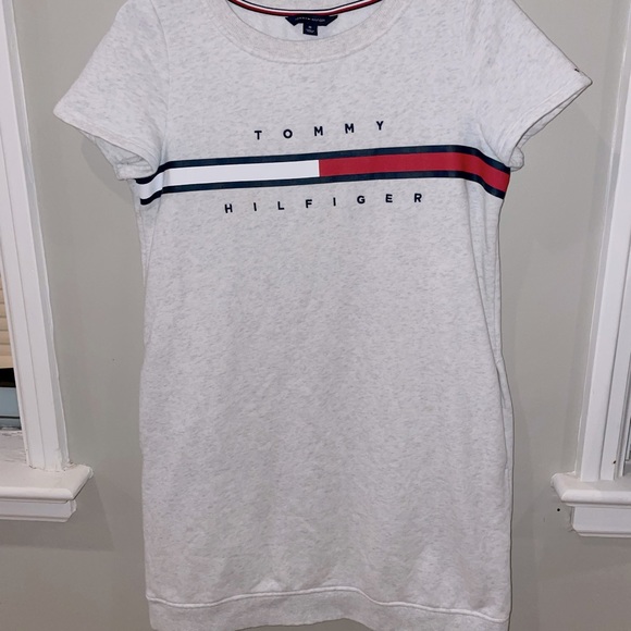 Tommy Hilfiger Dresses & Skirts - Tommy Hilfiger Tshirt Dress